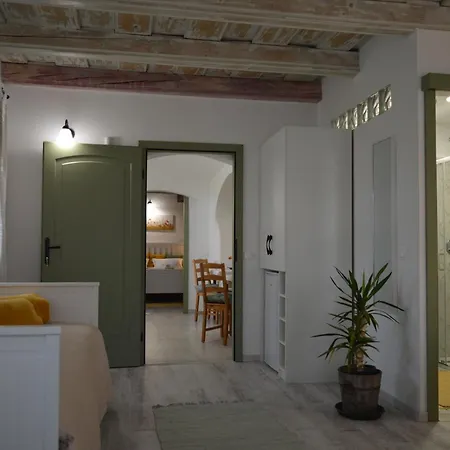 Nadit Apartmanhaz *